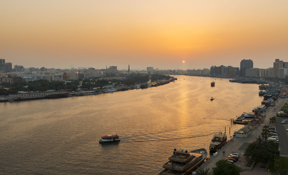 Sheraton Dubai Creek Hotel & Towers image 1